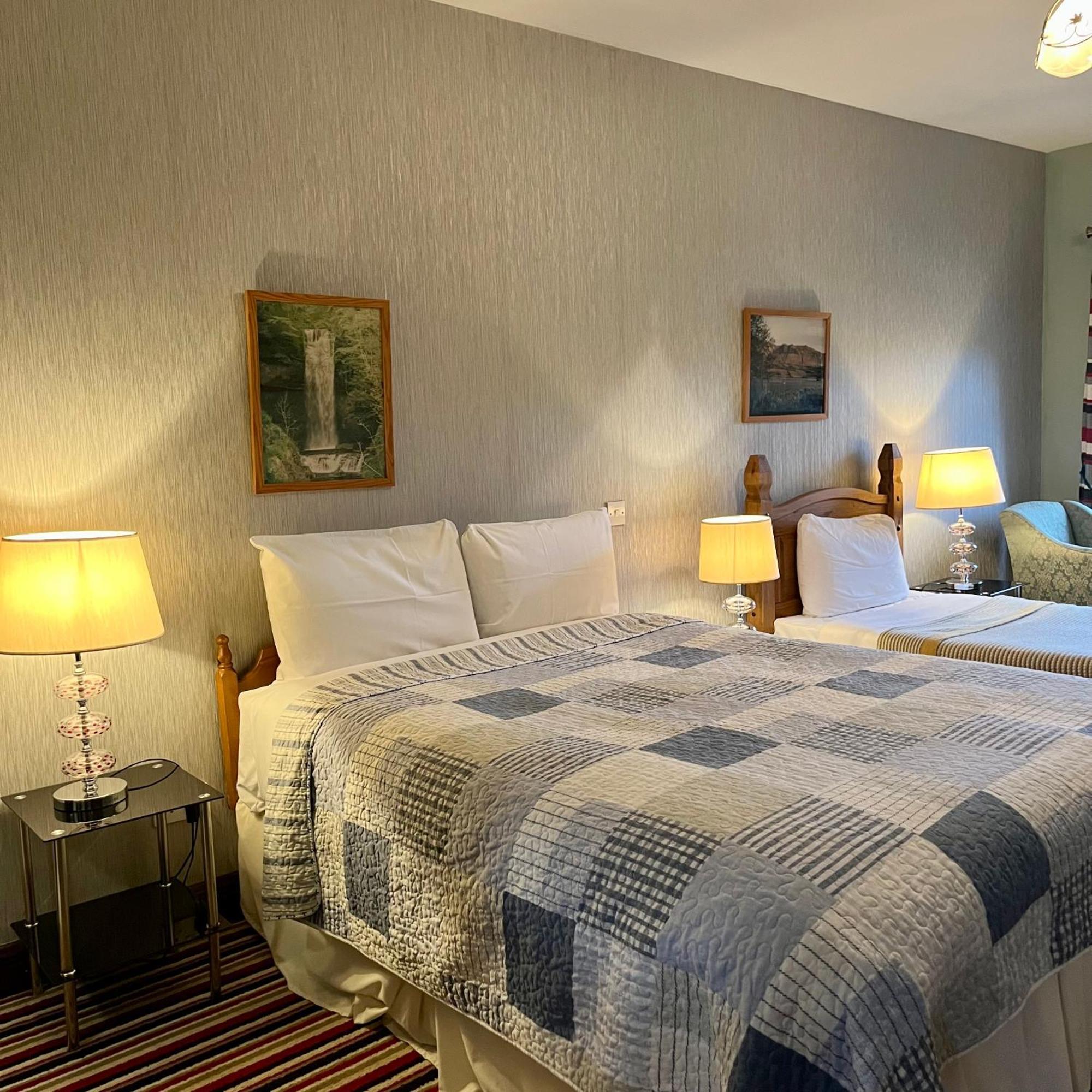 The Yeats County Inn Hotel Tubbercurry Buitenkant foto