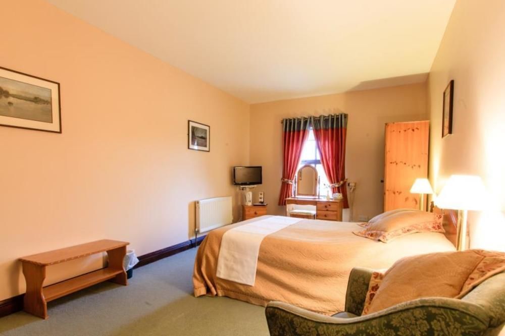 The Yeats County Inn Hotel Tubbercurry Buitenkant foto